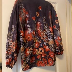 Size medium, Shiela brand